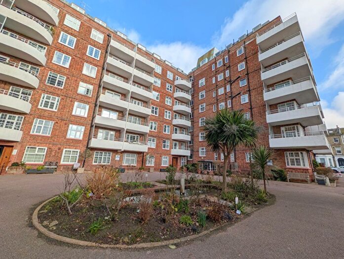 1 Bedroom Flat To Rent In Wilbury Grange, Wilbury Road, Hove, BN3