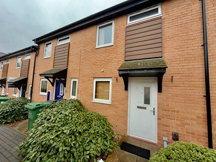 2 Bedroom Terraced House To Rent In Beech Grove, Gipton, Leeds, LS8