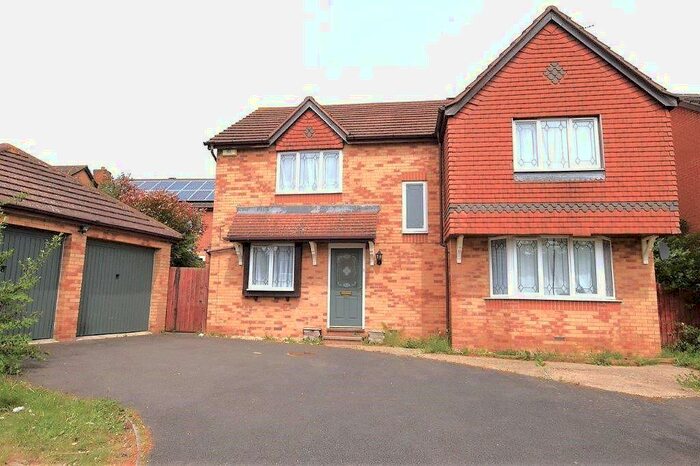 4 Bedroom Detached House To Rent In Constable Drive, Wellingborough, NN8