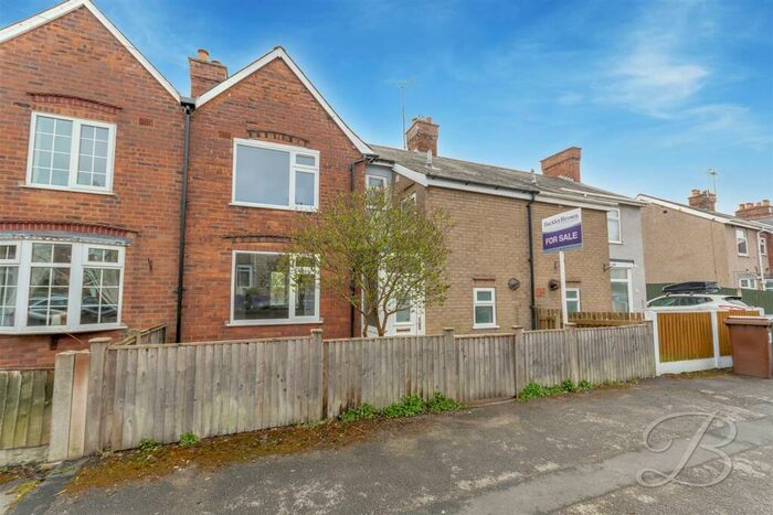 3 Bedroom Terraced House For Sale In Budby Crescent, Meden Vale, Mansfield, NG20