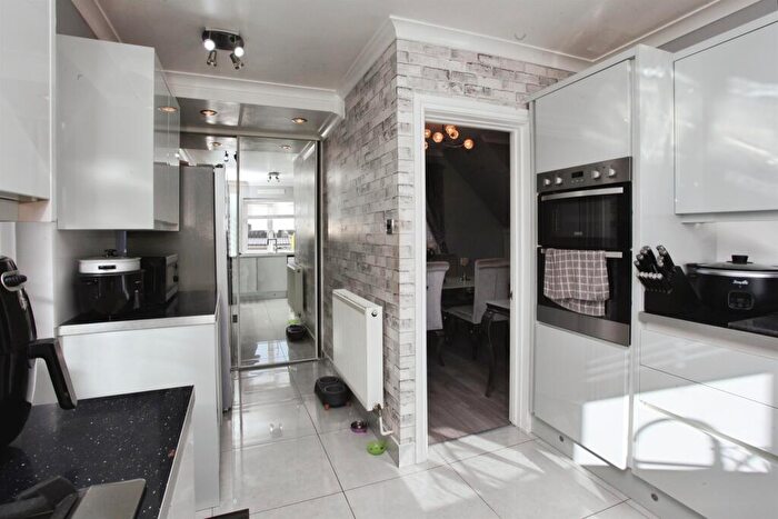 3 Bedroom Semi Detached House For Sale In Ladyhill Road, Newport, NP19