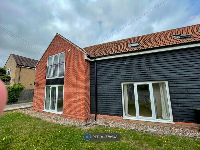 3 Bedroom Terraced House To Rent In The Moorings, Littleport, Ely, CB6