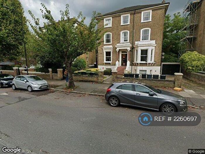 2 Bedroom Flat To Rent In Wickham Road, London, SE4