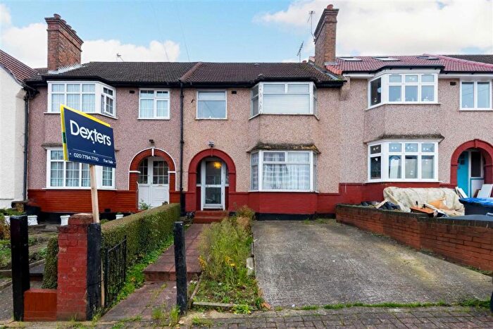 3 Bedroom Terraced House For Sale In Chipstead Gardens, Cricklewood, NW2