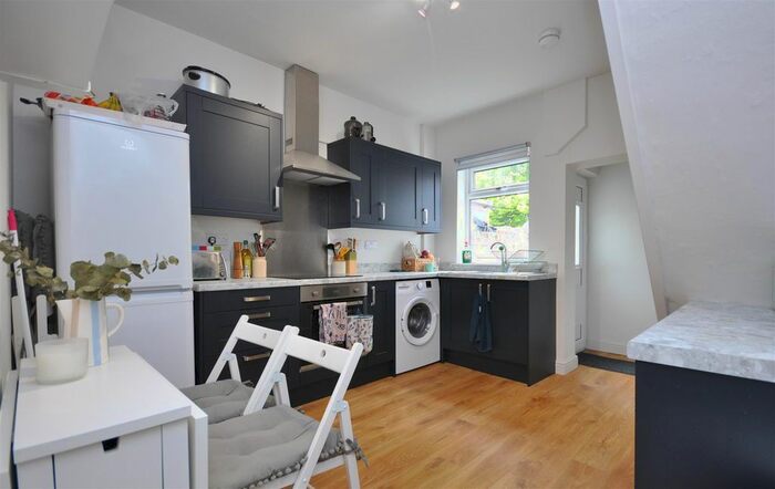 2 Bedroom Terraced House To Rent In Kitchener Street, York, YO31