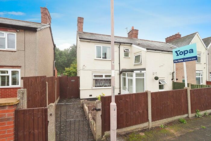 3 Bedroom Semi-Detached House For Sale In Hatfield Avenue, Meden Vale, Mansfield, NG20