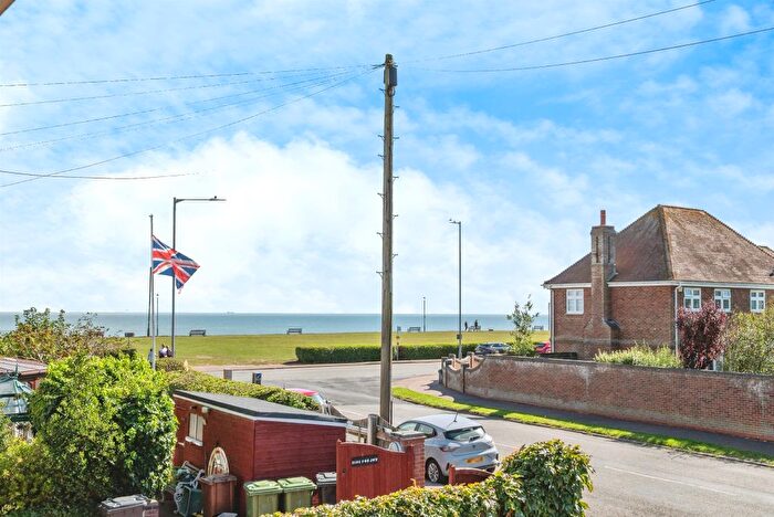 3 Bedroom Semi-Detached House For Sale In Bridge Road, Gorleston, Great Yarmouth, NR31