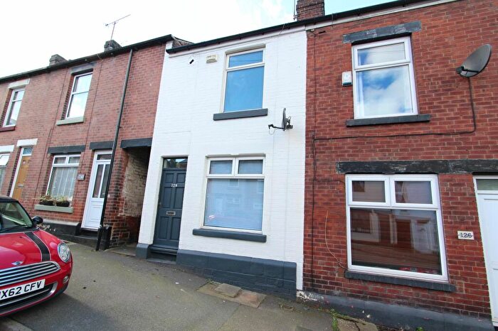 2 Bedroom Terraced House To Rent In Woodseats Road, Sheffield, S8