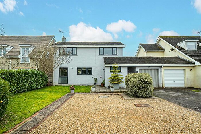 4 Bedroom Detached House For Sale In Cowley Way, Sutton Benger, SN15