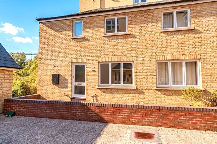 2 Bedroom Maisonette For Sale In The Maltings, Sawbridgeworth, CM21