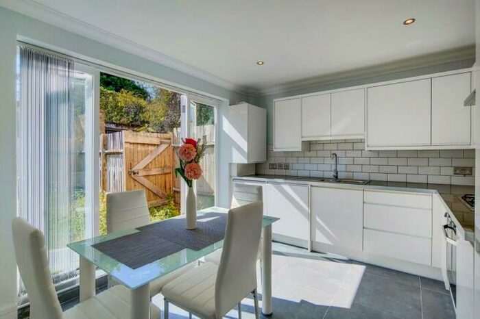 3 Bedroom Terraced House To Rent In Tanners Hill, Deptford, London, SE8