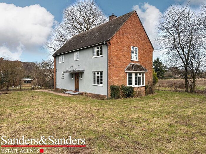 3 Bedroom Detached House To Rent In Primrose Lane, Oversley Green, Alcester, B49