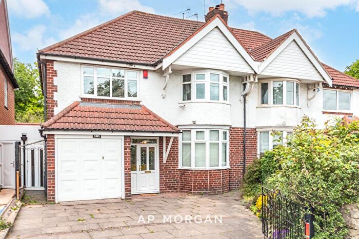 4 Bedroom Semi-Detached House For Sale In Tessall Lane, Birmingham, West Midlands, B31