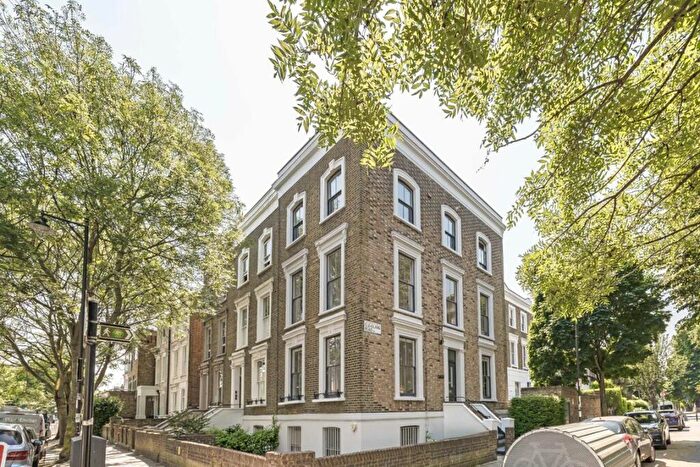 2 Bedroom Flat To Rent In Northchurch Road, Islington, N1