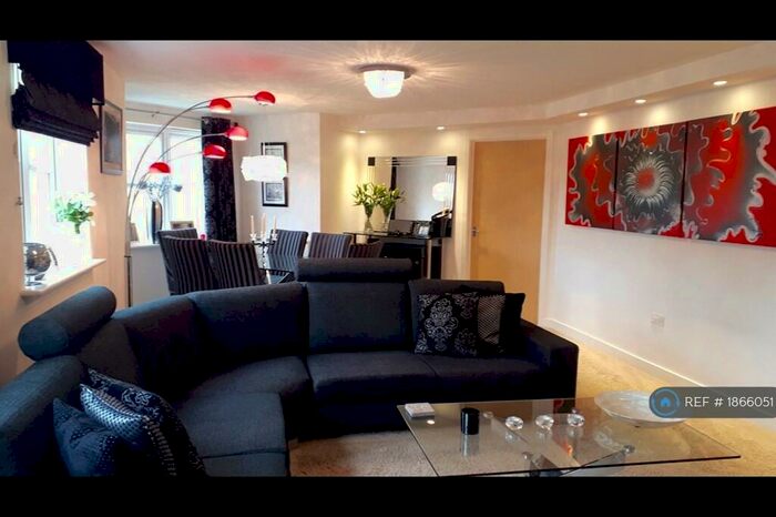 2 Bedroom Flat To Rent In Duxbury Gardens, Chorley, PR7