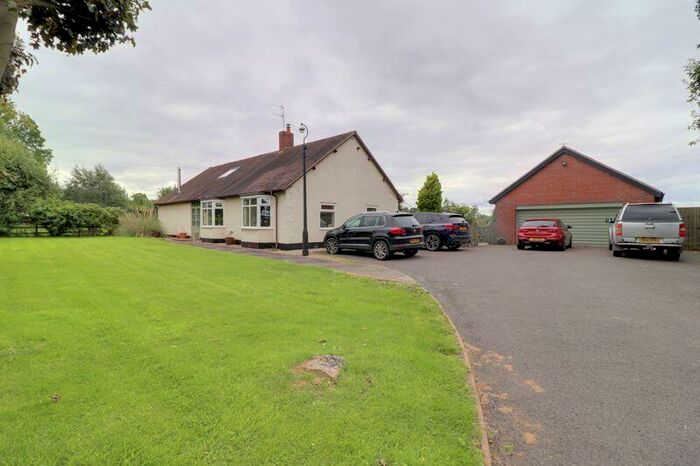 3 Bedroom Detached House For Sale In Ivetsey Road, Wheaton Aston, Stafford, ST19