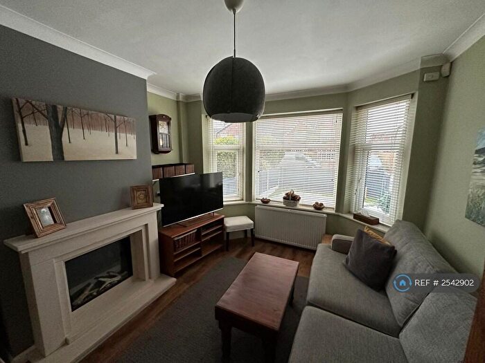 3 Bedroom Semi-Detached House To Rent In Kingston Road, Cheshire, SK9