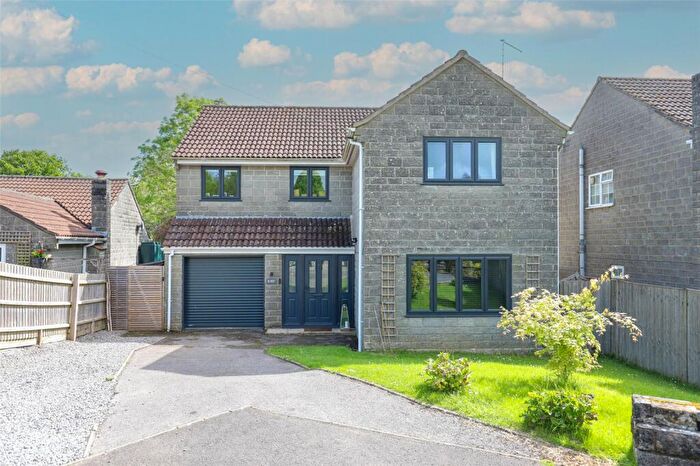 4 Bedroom Detached House For Sale In Queens Grove, Pen Selwood, Wincanton, Somerset, BA9