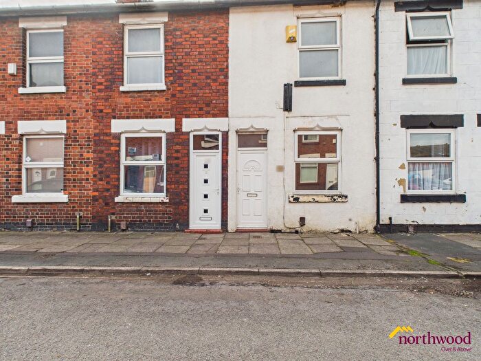 2 Bedroom Terraced House For Sale In Oldfield Street, Fenton, ST4