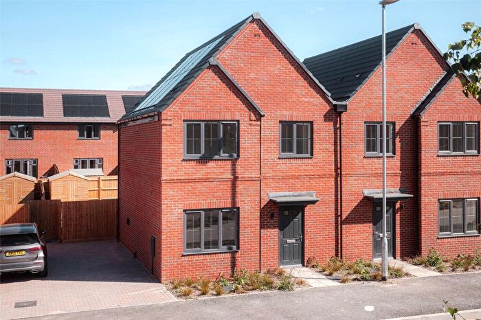 3 Bedroom Semi Detached House To Rent In Hailwood Avenue, Crowthorne, Berkshire, RG45