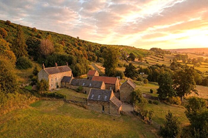 5 Bedroom Property For Sale In Castleton, Whitby, YO21