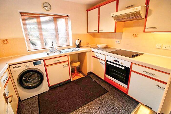 2 Bedroom Flat For Sale In Church Bailey, Westham, Pevensey, BN24