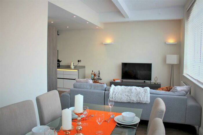 1 Bedroom Apartment To Rent In Dingley Road, Clerkenwell, London, EC1V