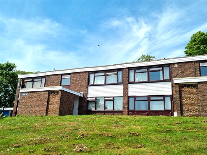 1 Bedroom Apartment To Rent In Jesuit Close, Canterbury, CT2