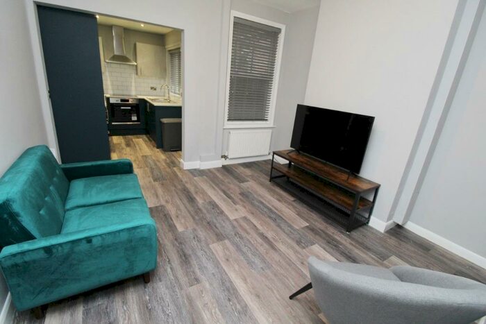 2 Bedroom Terraced House To Rent In Tissington Road, Forest Fields, Nottingham, NG7