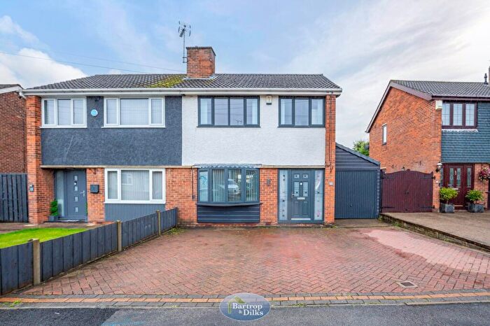 3 Bedroom Semi-Detached House For Sale In Northfield Drive, Woodsetts, Worksop, S81