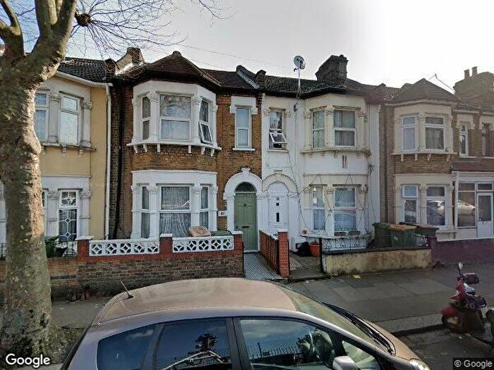 3 Bedroom Terraced House To Rent In Clements Road, London, E6