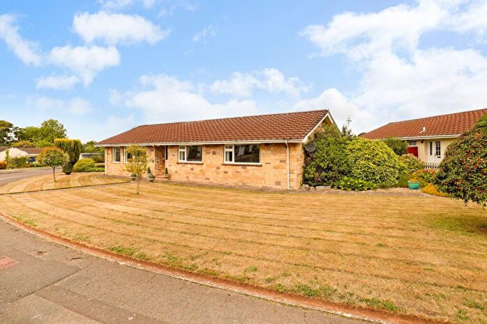 3 Bedroom Detached Bungalow For Sale In Karen Drive, Backwell, BS48