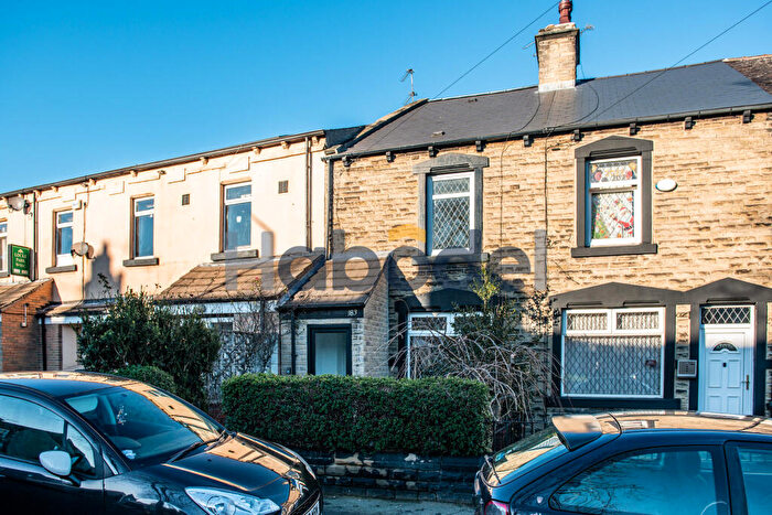 3 Bedroom Terraced House To Rent In Park Road, Kingston, Barnsley, S70