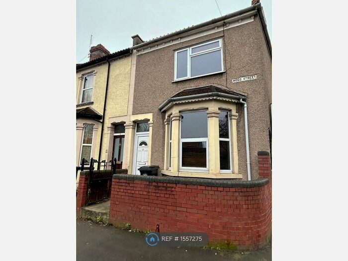 3 Bedroom End Of Terrace House To Rent In Mogg Street, Bristol, BS2