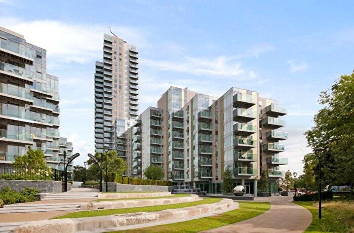 2 Bedroom Flat To Rent In Residence Tower, Woodberry Grove, N4