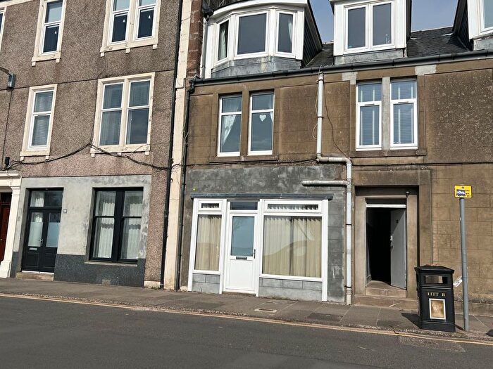 1 Bedroom Flat For Sale In Glasgow Street, Millport, Isle Of Cumbrae, KA28