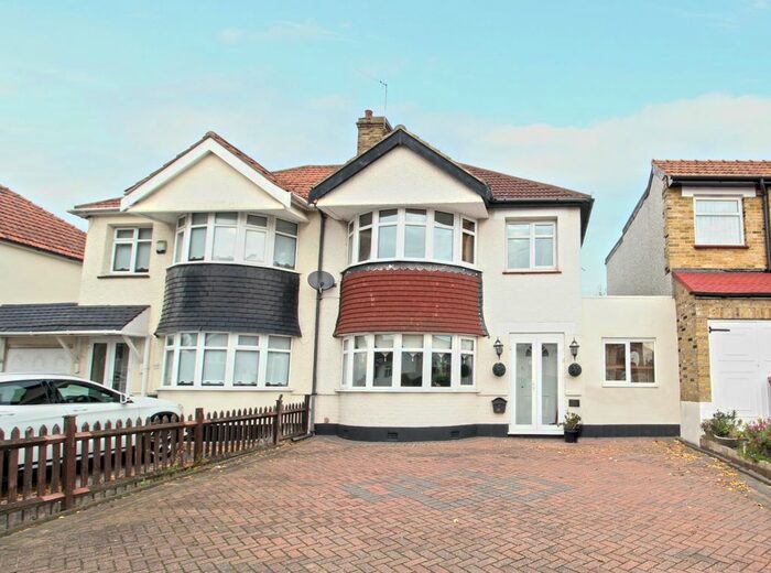 3 Bedroom Semi-Detached House To Rent In Okehampton Crescent, Welling DA16