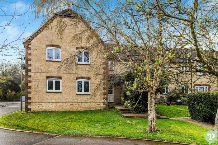 1 Bedroom Apartment To Rent In Kelham Hall Drive, Wheatley, OX33