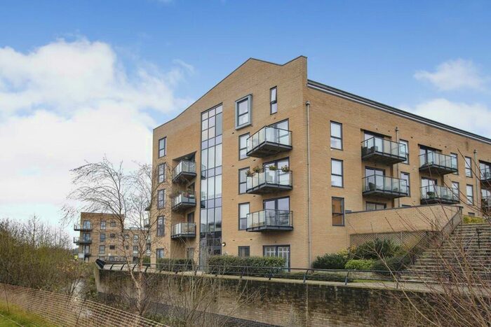 2 Bedroom Apartment To Rent In The Embankment, Nash Mills Wharf, Hemel Hempstead, HP3