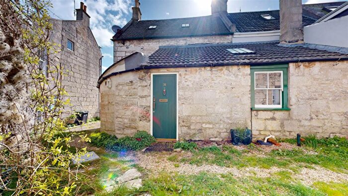 2 Bedroom Maisonette To Rent In Easton Square, Portland, DT5