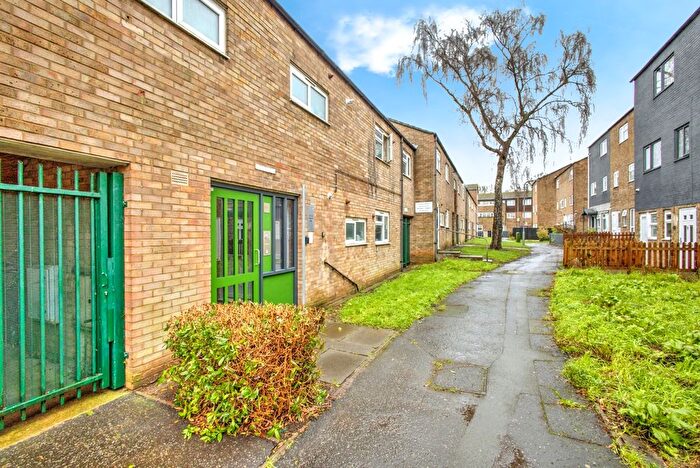 1 Bedroom Flat For Sale In Portland Place, Northampton, Northamptonshire, NN1