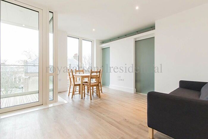 1 Bedroom Apartment To Rent In Cadet House, Victory Parade, Royal Arsenal, SE18