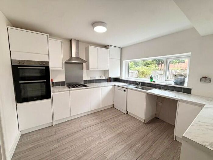 4 Bedroom House To Rent In Twyford Way, Canford Heath, BH17