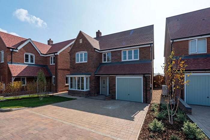4 Bedroom Detached House For Sale In Primrose House, Meadow View, Charndon, OX27