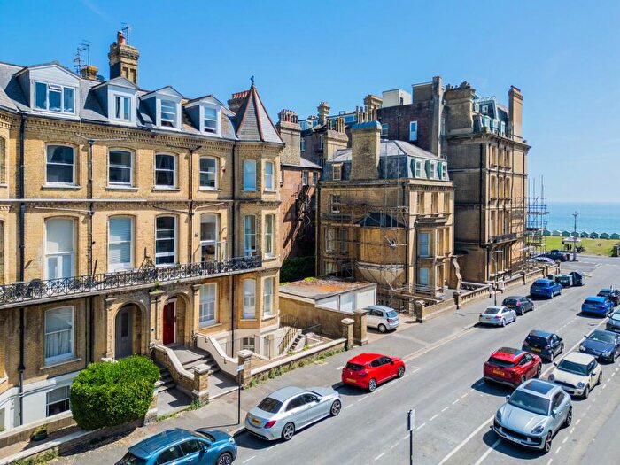 1 Bedroom Flat For Sale In Fourth Avenue, Hove, BN3