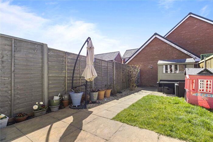 3 Bedroom Terraced House For Sale In Hedley Way, Hailsham, East Sussex, BN27