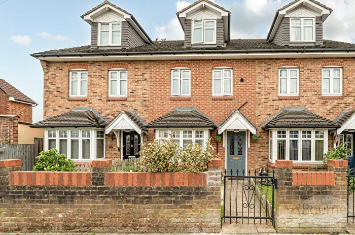 2 Bedroom Terraced House For Sale In Haig Road, Aldershot, Hampshire, GU12