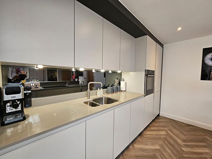 4 Bedroom Detached House For Sale In Spout Lane, Longridge, PR3
