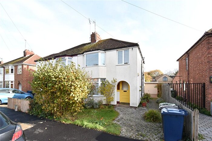 3 Bedroom Semi-Detached House To Rent In Neville Road, Cambridge, CB1