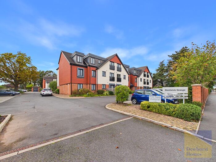 2 Bedroom Flat For Sale In Hardwick Grange, Cop Lane, Preston, PR1